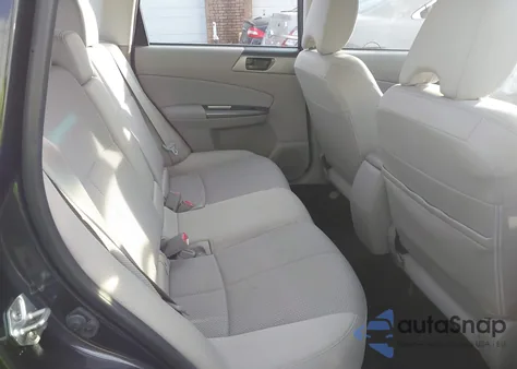 2011 Subaru Forester 2.5X из США, поврежденный, VIN JF2SHABC0BH772518